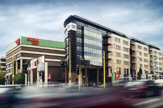 Centro Commerciale MOM Park